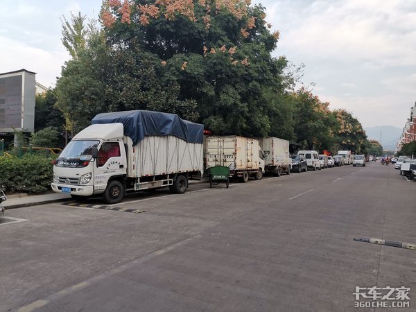 探秘小商品之都，领略当代交通运输缩影