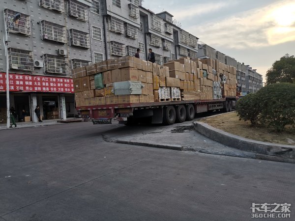 探秘小商品之都，领略当代交通运输缩影