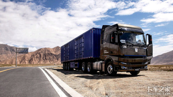 ���������£��״����ó��ܳ������г���