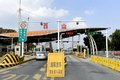 货车上高速先“过秤”超0.01吨都不放行