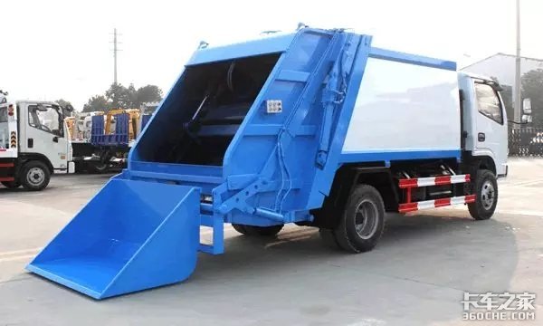 兩種壓縮式垃圾車，看完不再傻傻分不清