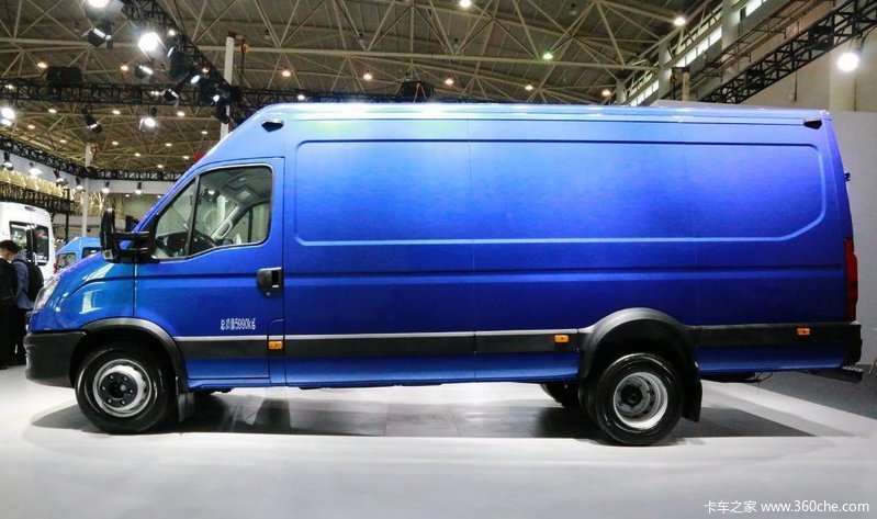 拥有17方货运空间依维柯封闭货车图解图片列表