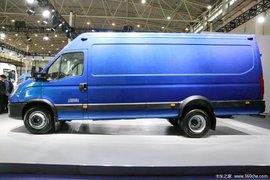 17方货运空间+8速手自一体 依维柯封闭货车图解