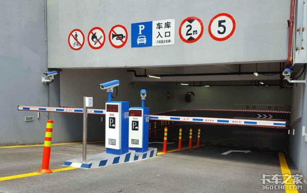 都9102年了,买小卡还等着跟别人的风吗