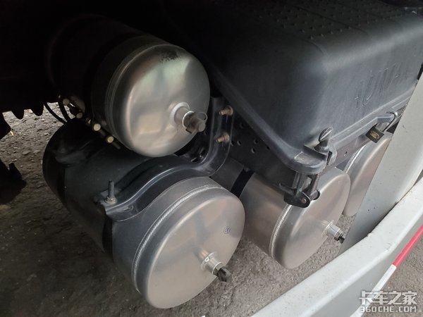 ż��ŷ��EST��س�&nbsp;����רҵ����ǿ��֢