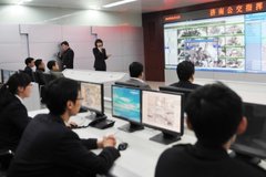 ɽ����ͨ�������ó��ز����ٵġ�ǰ�֡�