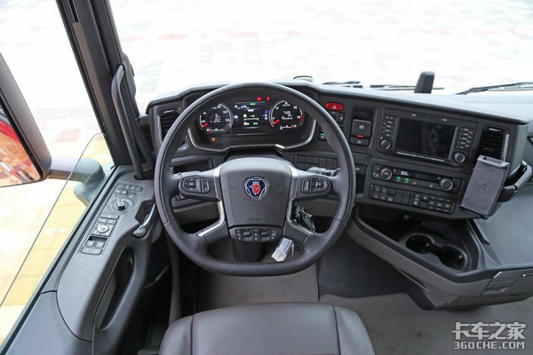 ��Ϊ�г��³�&nbsp;��һ��AMT���챳��Ĺ���