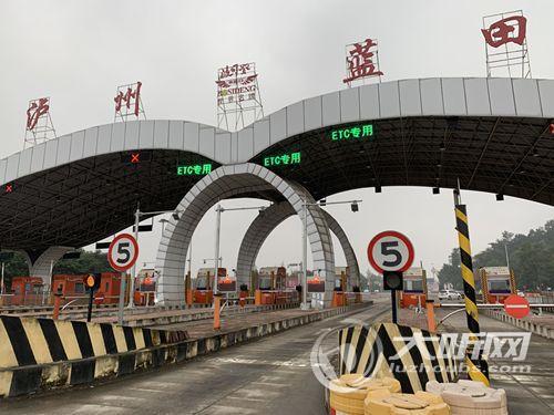 一条人工车道 泸州高速收费站改造完成
