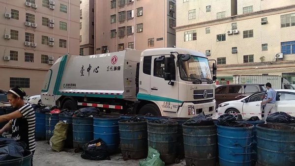 高精尖：壓縮式垃圾運(yùn)輸車(chē)六大發(fā)展趨勢(shì)