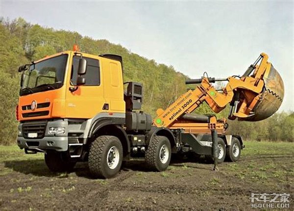 城市园林化建设背后的英雄,是时候给TATRA树木移植车上镜了!