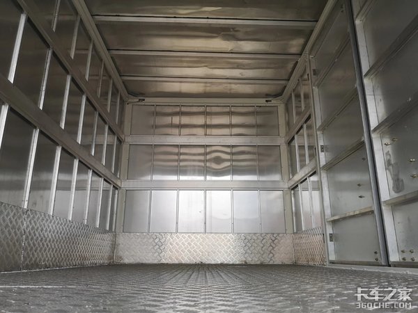 蓝牌轻卡瘦身瓶颈怎么破?稳住我们能赢