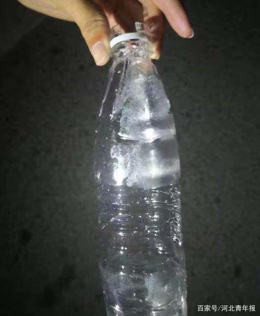 ������Զ���&nbsp;������޳��ҿ�Ȫˮƿ