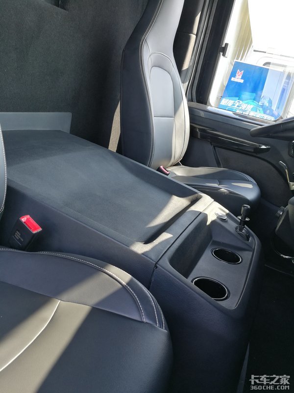 全面助力用户,电咖增程式物流车发布