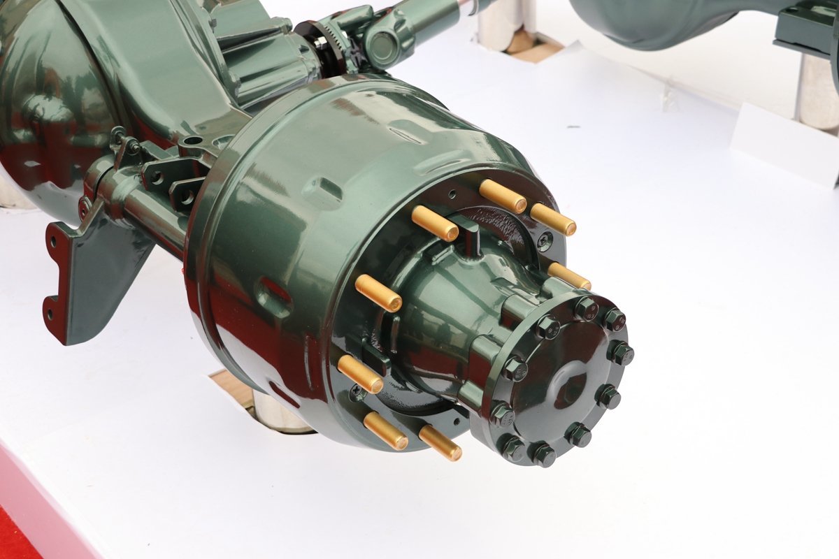 重汽全新升级动力链驱动桥可装康迈图片列表