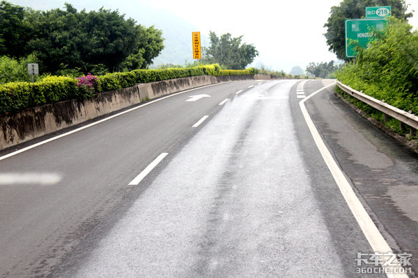 �������շ�&nbsp;�Ĵ���һ�೵����0.5Ԫ��