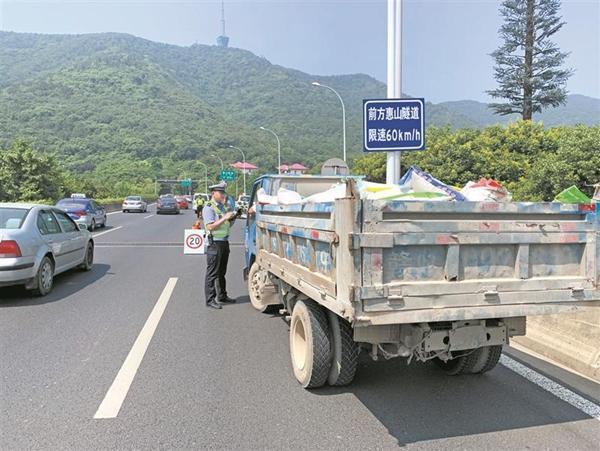 ������٣���������ά������ִ����ģʽ