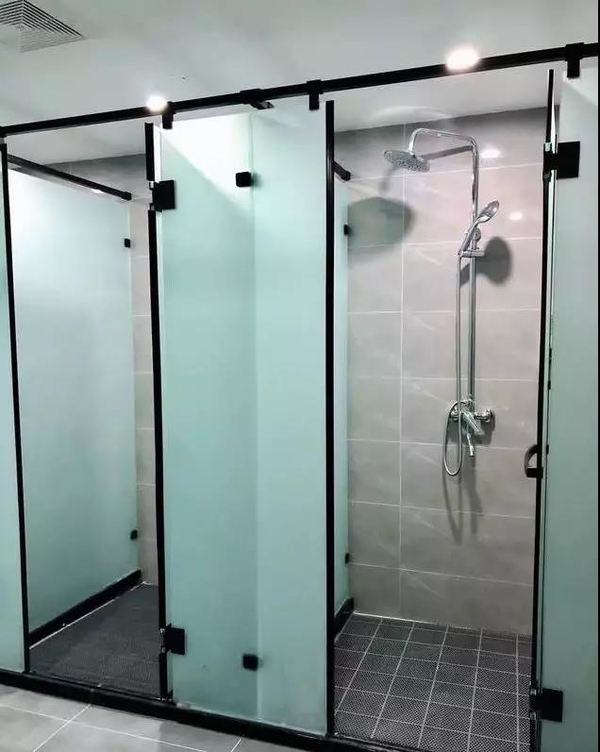 ˾��֮�ҳ����飺ͣ����ѡ���ҹ������