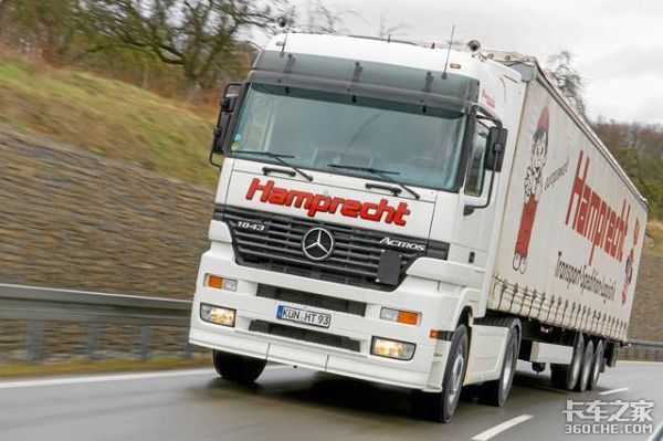 ������ƽ�ذ�ʱ���ɾ��䣬ͬ�з׷׸���