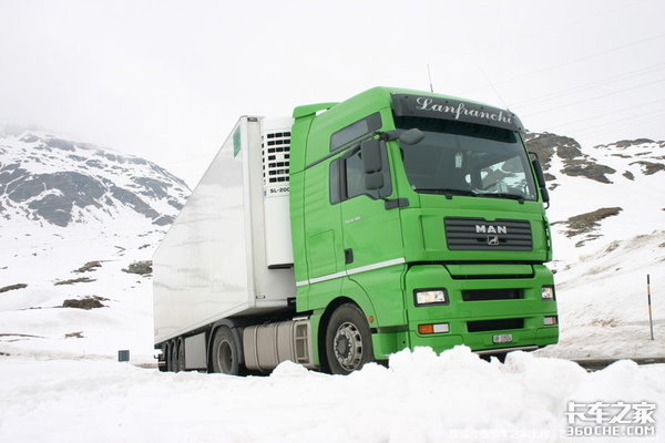 ������ƽ�ذ�ʱ���ɾ��䣬ͬ�з׷׸���