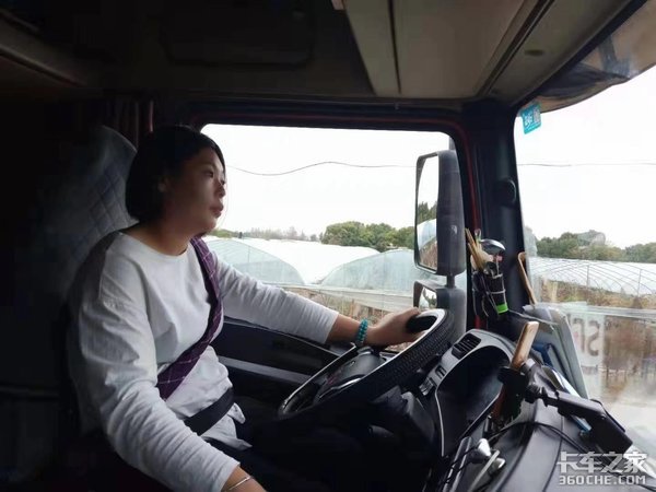 大哥心中的女人,自己活成女人中的大哥