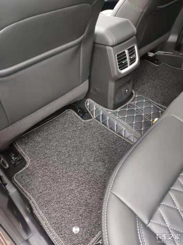 它要轰炸皮卡市场,今年它一“炮”而红