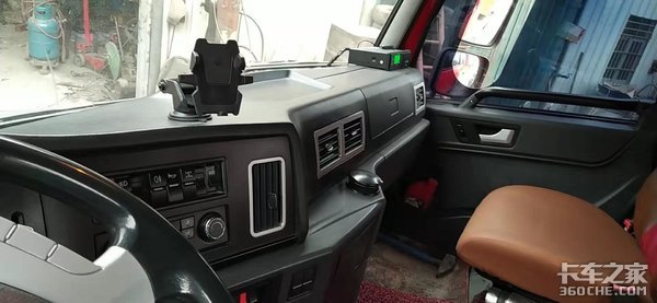 �ൺ��ź�Vǣ������Լ�����������