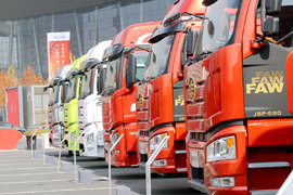 中重卡销量持续领航 明年目标30万台！解放召开2020商务年会