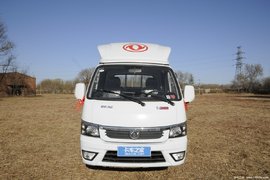 新的风暴已经出现！东风途逸VS江淮X5，谁才是当之无愧的高端微卡？