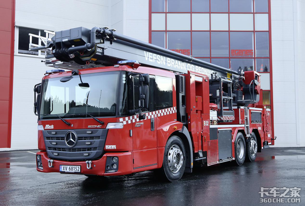 低入口低地板,国外驾驶室玩出新花样