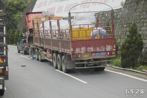 12万!不给钱不让走? 21省拖车救援收费标准,防坑指南