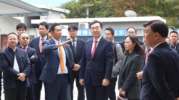 首站韩国 吉利远程新能源商用车全球战略布局正式开启