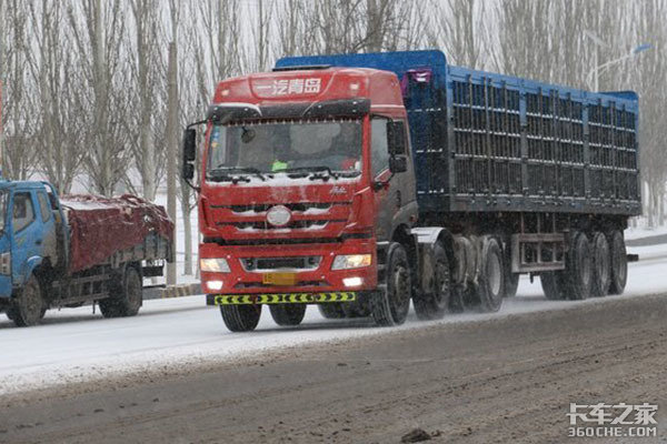 ��ѩ·���ʻ��������������&nbsp;�����ղ�