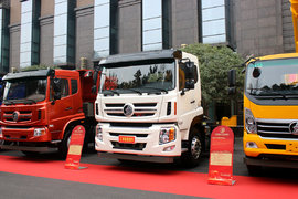 重卡也玩电动化 重汽王牌翼狮新能源牵引车曝光,主打港口运输