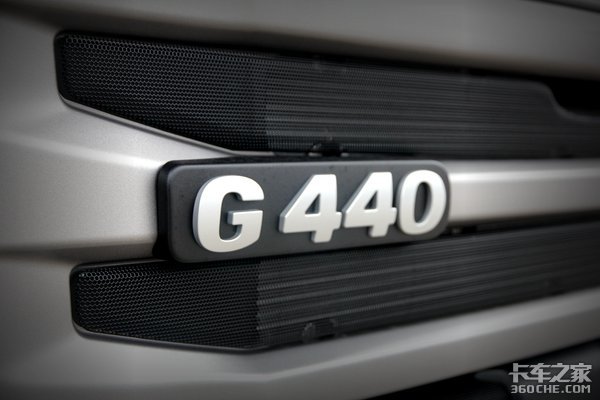 �����ű߱�ʶ�����������䡰�����ˡ�