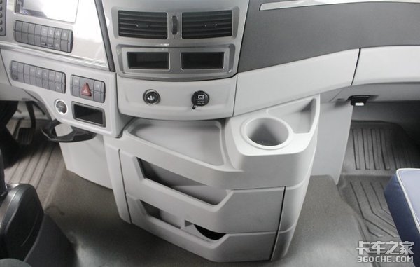 ż���������ı��⻷��ŷ��EST-A&nbsp;������