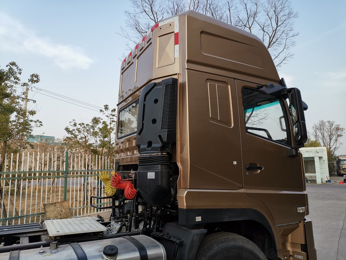 新疆东风出炉畅行d7h牵引车什么情况图片列表