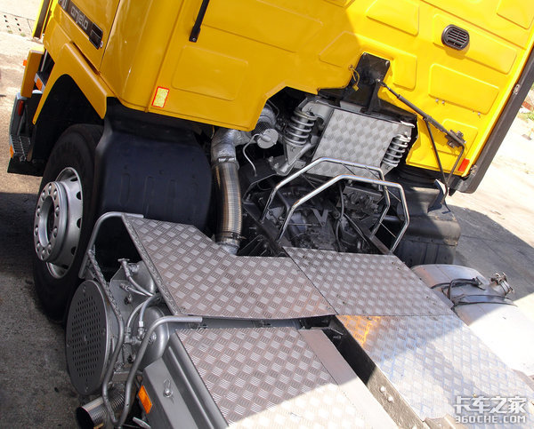 30年前出厂&nbsp;这台沃尔沃F10终于舍得退休