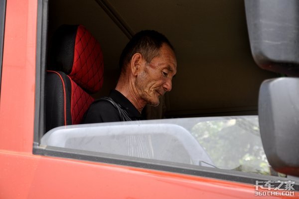 �賿��ʹ���ξ���&nbsp;39�����˾���ն���