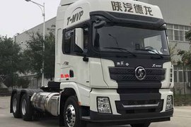 德龙X3000告别"大书包" 侧置LNG气罐 潍柴13L国六460马力发动机