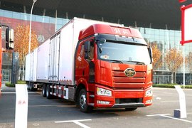 总长20米，还是国六排放 这台J6或许是未来卡车新趋势！