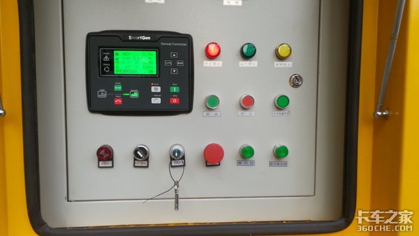 東風天錦應急救援車，發(fā)電照明排水很強