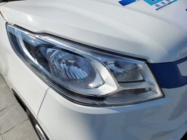 内心充满小纠结，售价仅差1.29万，开瑞海豚EV和大通EV30该选谁？