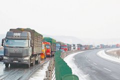 ������˾���ڸ������������Լ��ġ��ҡ�