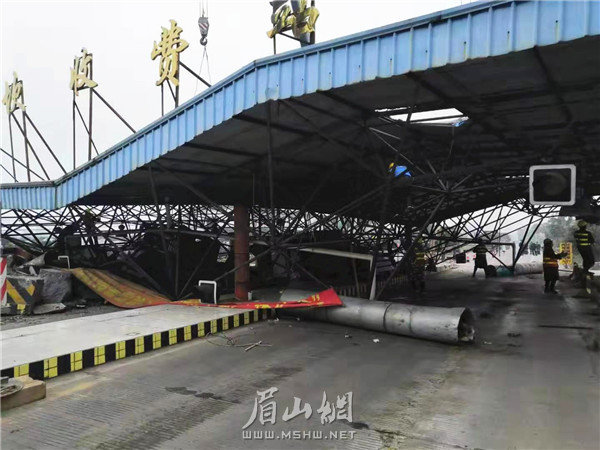 狮子坎收费站拆除 以后可以敞开跑啦!