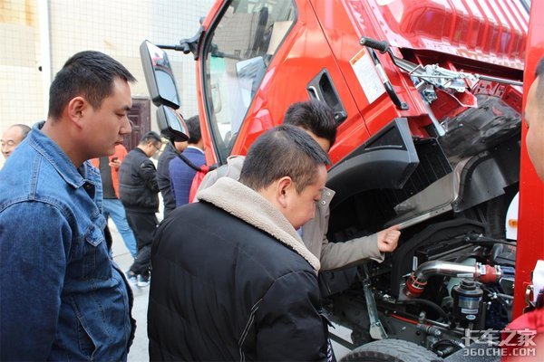 ��������Ϋ���Ʒ�����ƹ��¡�ؾٰ�