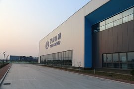 严选原料 机器人焊接 能达到奔驰标准的亿利生产线 不愧行业领先!