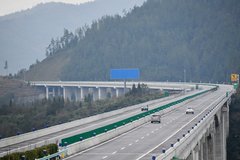 ϲ���� �������ٹ�·����ȫ��ͨ����