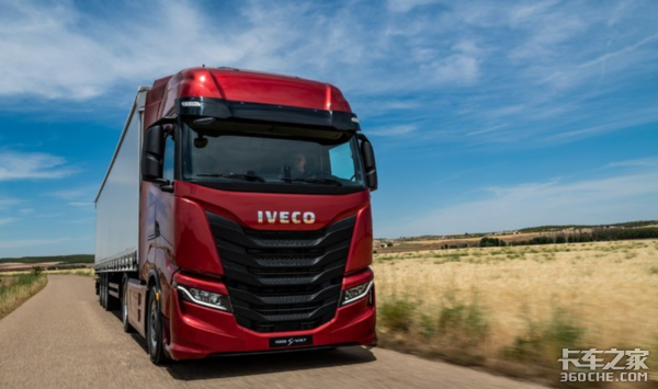 比对手晚一个世纪,它如何能与其他巨头齐名?扒一扒依维柯逆袭上位史