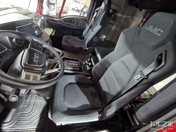 国产氢燃料重卡登新高峰，双混合动力零排放，江铃威龙开启重卡氢时代