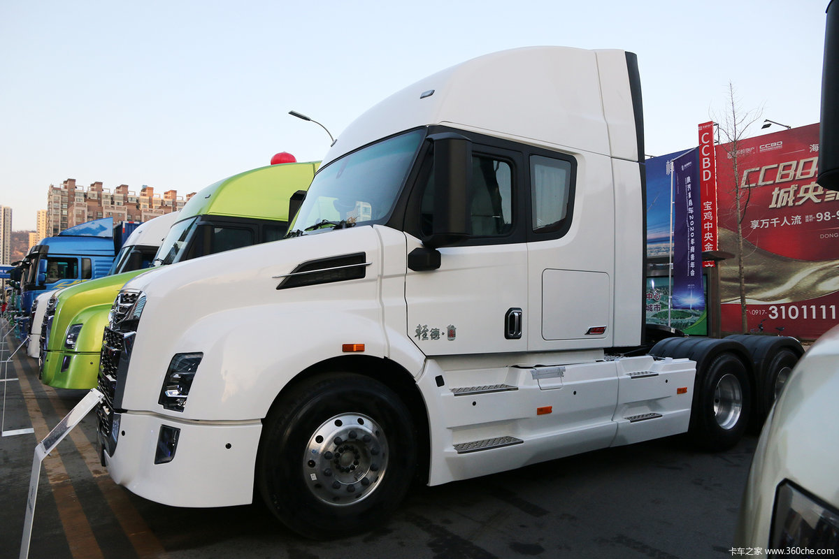 国产顶配被刷新陕汽560马力长头车来啦图片列表